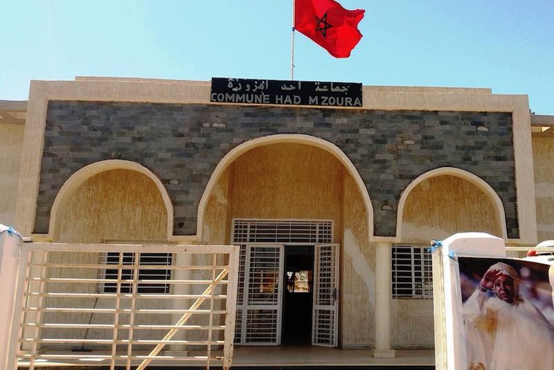 صفقة استغلال سوق تثير جدلا بسطات