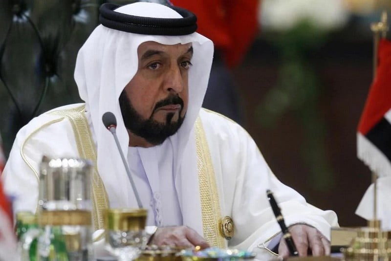 وفاة رئيس الإمارات الشيخ خليفة بن زايد .. وتنكيس الأعلام 40 يوما