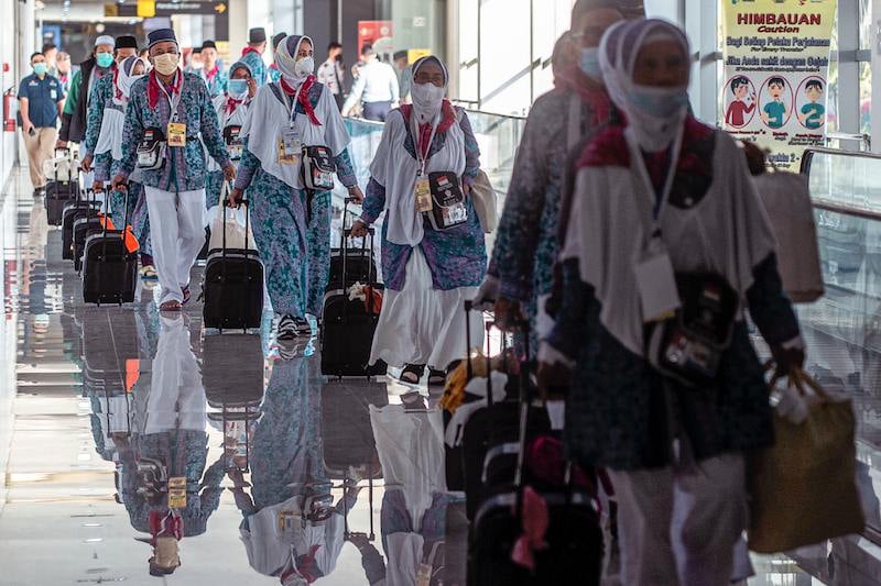 السعودية تستقبل أولى طلائع الحجاج