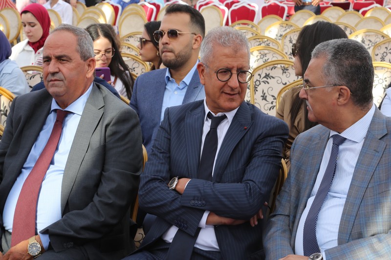مدرسة التجارة بالقنيطرة تحتفي بالخريجين