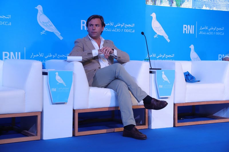 رئيس الحزب الشعبي الإسباني يشيد بالمغرب