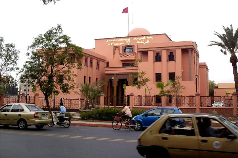 جامعة القاضي عياض في مراكش تنفي التوصل بحكم لصرف تعويض مالي