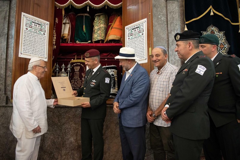 قائد الجيش الاسرائيلي يثني على دور المغرب في حماية وتحصين تراث اليهود