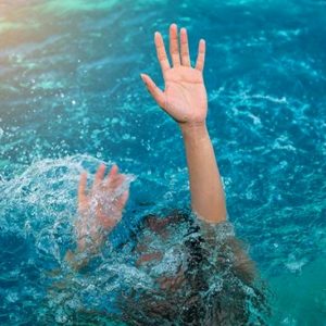 مصرع طفلة غرقا في مسبح بمكناس