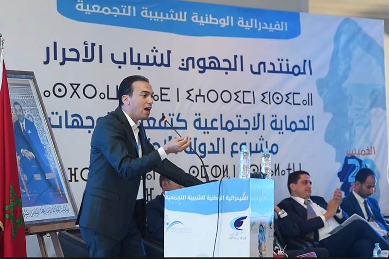 "الأحرار" ينتقدون "البيجيدي"
