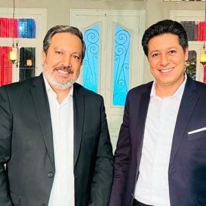 بيروت "كمان وكمان" .. تدوينة جديدة عن لبنان تنتهي ببيان عدنان