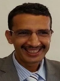 في بعض ما يدور بعقلية الشباب، بصوت مرتفع