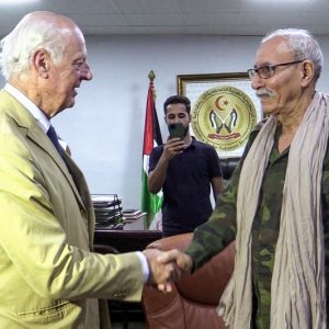 خيبة أمل في تندوف بعد "قرار الصحراء".. والبوليساريو تتمسك بوهم الحرب