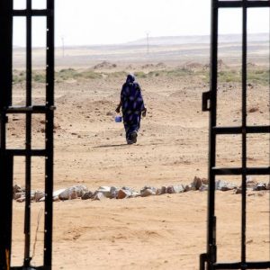 مخيمات تندوف تخرق القانون الدولي عبر الاحتجاز تحت قناع اللجوء