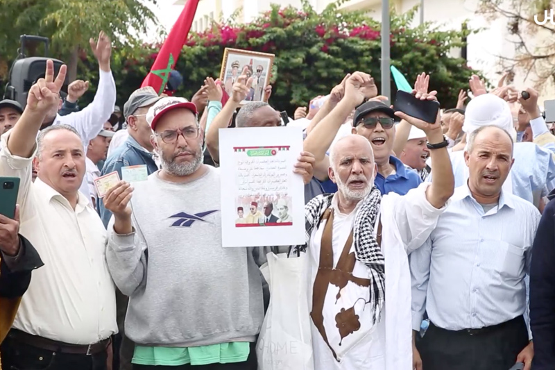 قدماء المحاربين يحتجون بالرباط