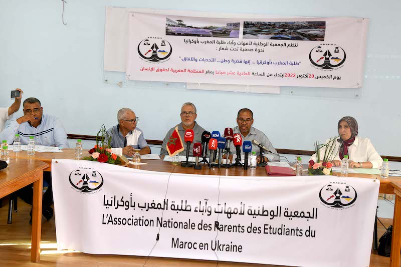 أسر الطلبة العائدين من أوكرانيا تطالب بـ"الدعم المالي" لمواجهة تكاليف الدراسة‎‎