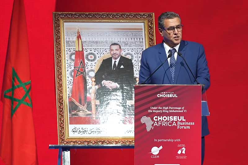 أخنوش وهجرة الأدمغة