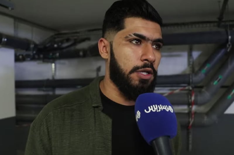 "الرابور طوطو" يعتذر للمغاربة