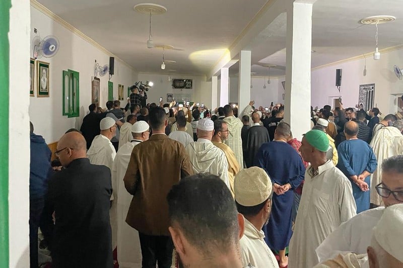 منتسبون للزاوية العلاوية يزينون ليلة روحانية