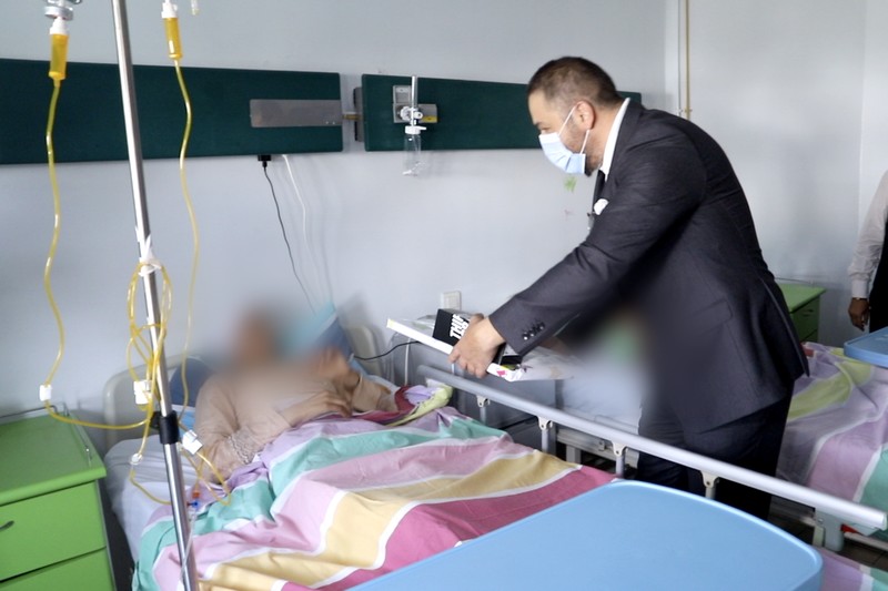 المغني اللبناني رامي عياش يدخل الفرح إلى قلوب أطفال مرضى بالدار البيضاء‎‎
