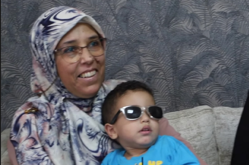 حملة لإنقاذ طفل من مرض مميت