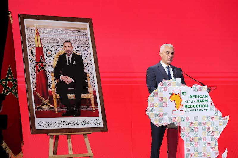 آيت الطالب يدعو إلى مواجهة "عولمة المخاطر" بتطوير السياسة الصحية الإفريقية
