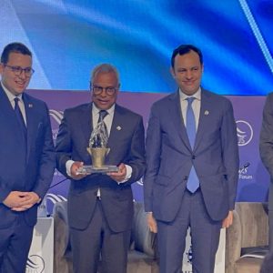 منتدى "ميدايز" يوصي بـ"السيادة الإفريقية" ويكرّم رئيس جمهورية الرأس الأخضر