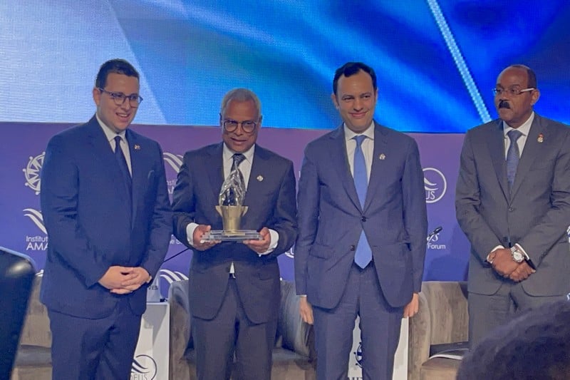 منتدى "ميدايز" يوصي بـ"السيادة الإفريقية" ويكرّم رئيس جمهورية الرأس الأخضر