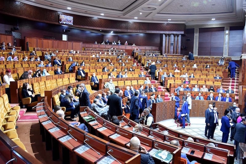 رؤساء الفرق النيابية ينهون "جلبة الانسحاب" وسط وعود بتوفير أجوبة الوزراء