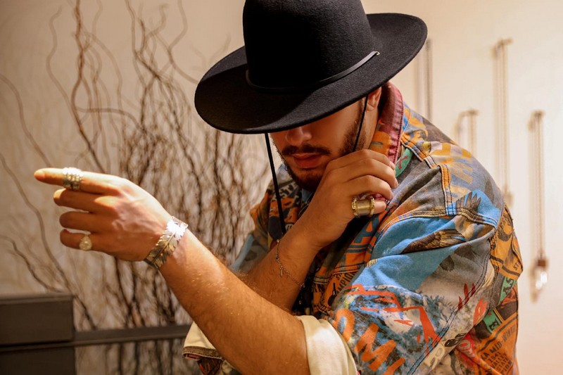 الفنان سعد لمجرد يستعد لإحياء سهرة فنية في الدوحة