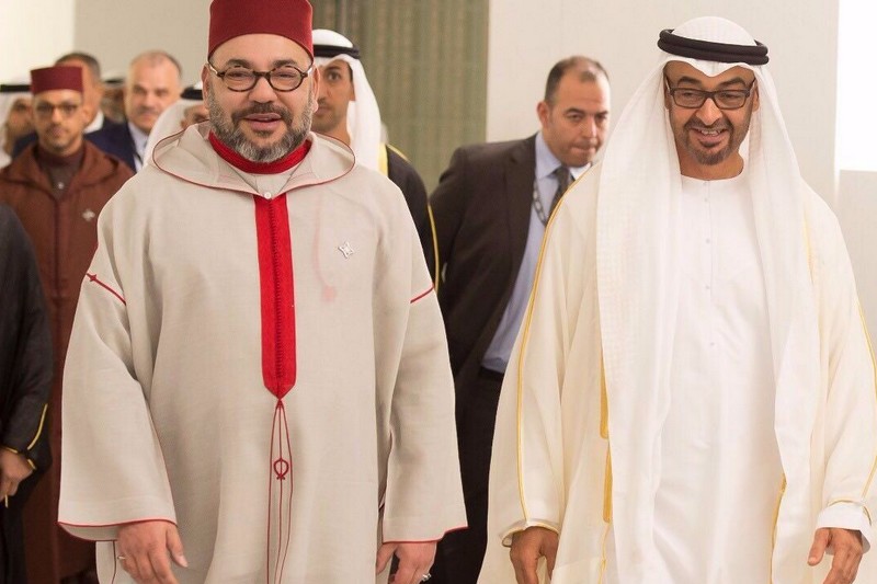 رئيس الإمارات يهنئ الملك في اتصال هاتفي