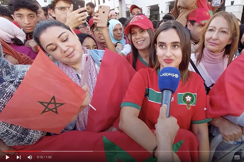 حضور الجالية لاستقبال المنتخب