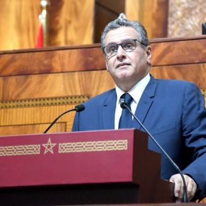 رئيس الحكومة يدق ناقوس الخطر حول الإجهاد المائي وينتقد "سلوكات مرفوضة"
