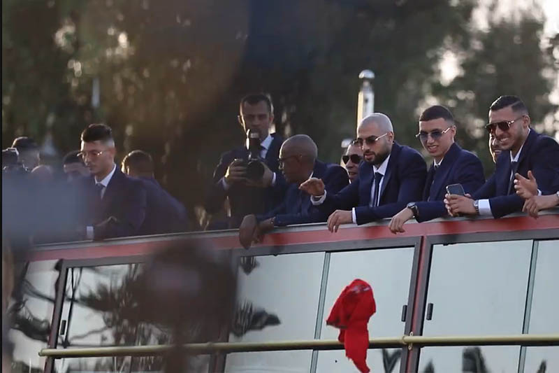 اللحظات الأولى لوصول المنتخب