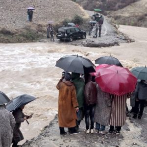 السيول تسبب وفاة دركي ضواحي النقوب