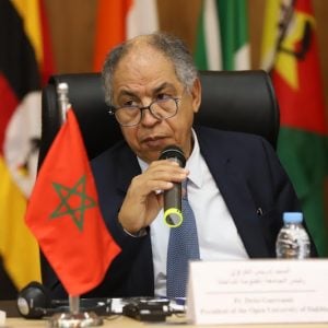 الكراوي: الثقافة ركيزة التنمية وإدماج الشباب في "مغرب التغيرات المتسارعة"