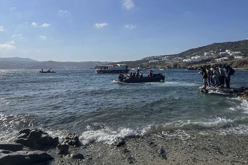 حصيلة "فاجعة مير اللفت" ترتفع إلى 15 قتيلا.. وفرق الإنقاذ تواصل انتشال الجثث