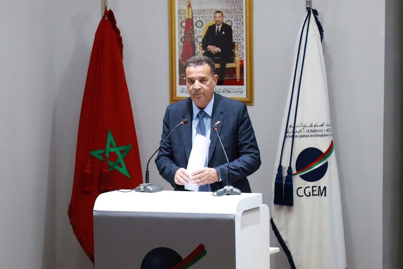 لعلج يسعى للبقاء على رأس "الباطرونا"