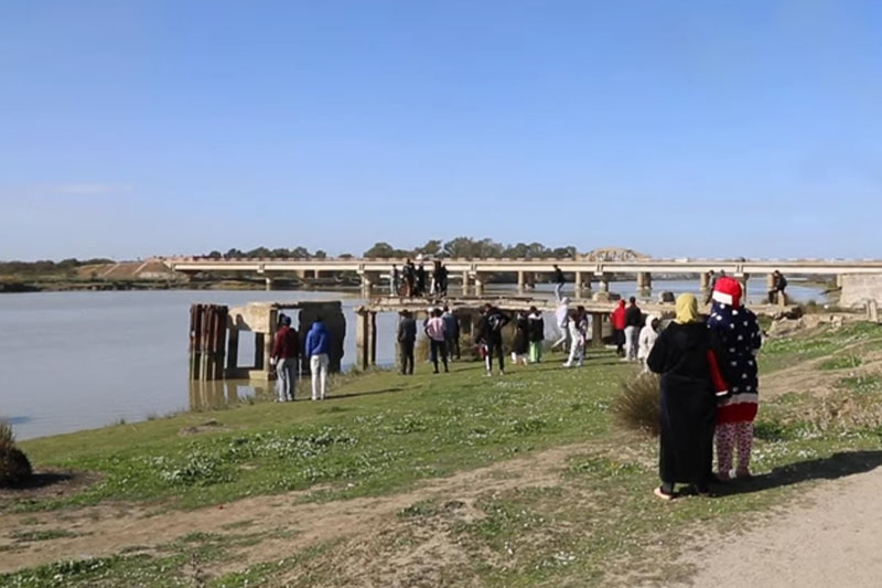 البحث عن شاب غارق بواد سبو