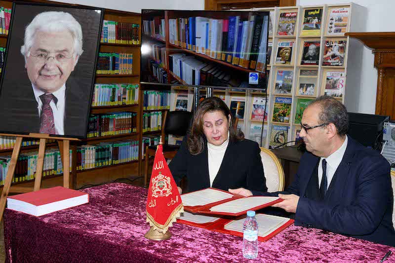"اتفاقية هِبة" تخلد الخزانة الفكرية للراحل محمد أركون في المكتبة الوطنية بالرباط