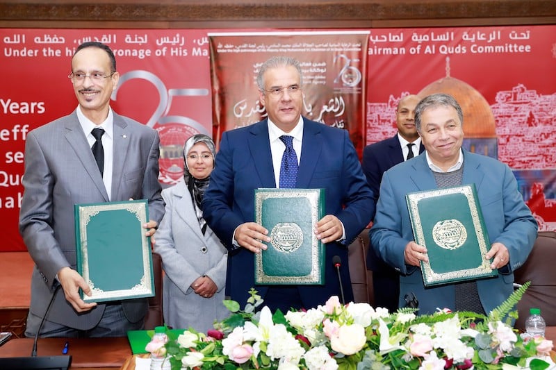 ألوان القدس توحد مواقف "وكالة بيت المال" وفنانين تشكيليين وشعراء مغاربة