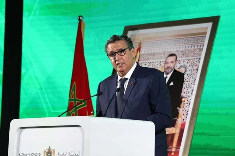 رئيس الحكومة يحفز المستثمرين