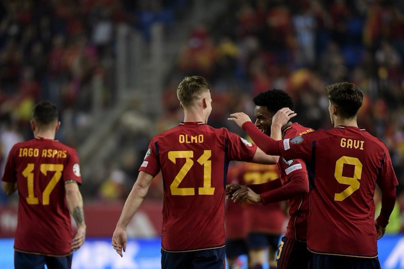 إسبانيا تهزم النرويج في تصفيات "يورو"