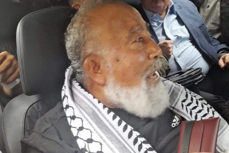 إسرائيل تحرر "شيخ الأسرى" الفلسطينيين
