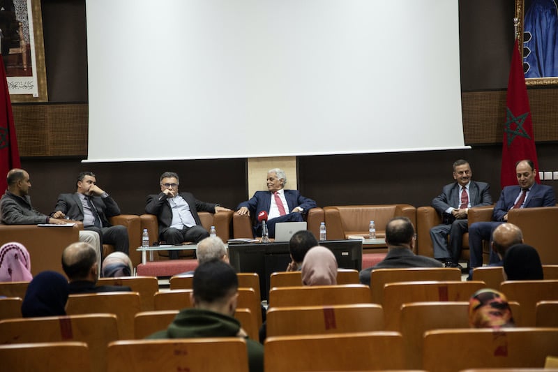 أكاديميون يناقشون الكيفيات الناجعة في تعزيز آليات الترافع عن الوحدة الترابية