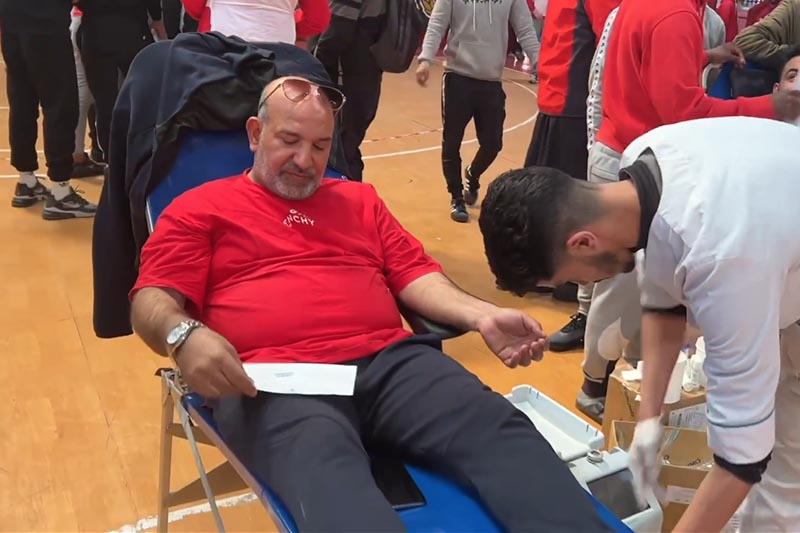 جمهور الوداد يتبرع بالدم