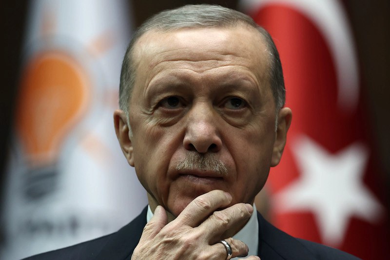 أردوغان يلغي أنشطته بداعي مرض "أنفلونزا المعدة"