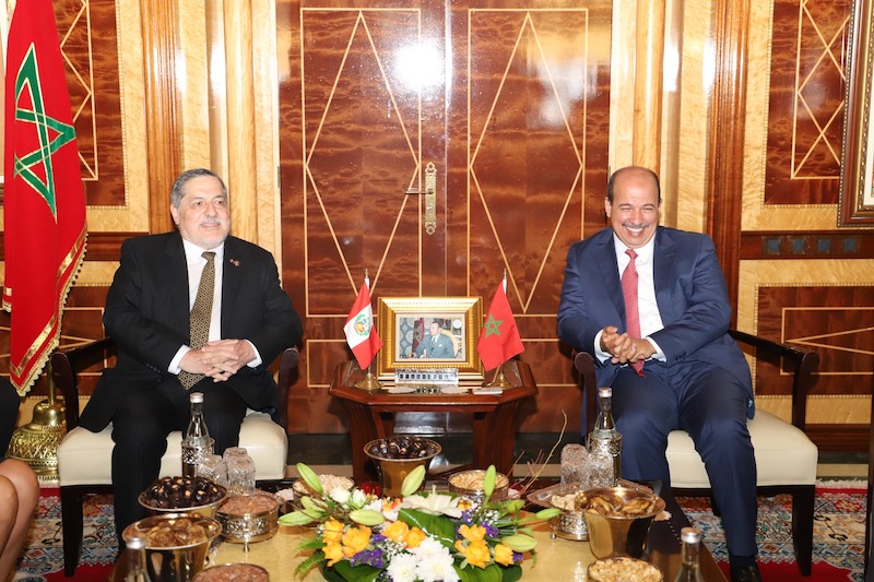 رئيس "المستشارين" يستقبل وفدا من البيرو