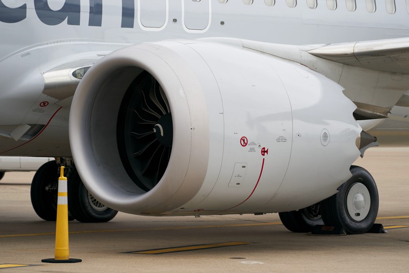 مقتل عامل في مطار بتكساس بعدما "ابتلعه" محرك طائرة ركاب