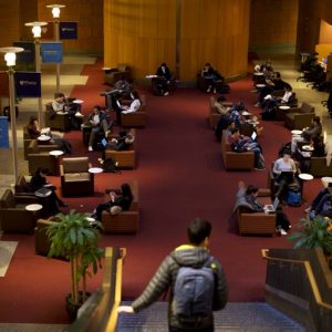 أربعة دروس مستفادة من تجربة اجتياز الذكاء الاصطناعي لامتحان الفلسفة
