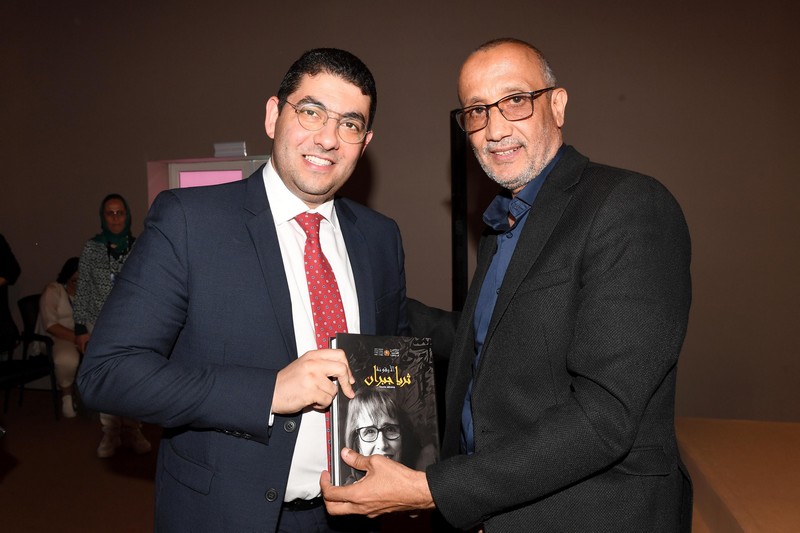 كتاب جديد يوثق مسار ثريا جبران .. مبدعة تبصر العالم من "عين المسرح"