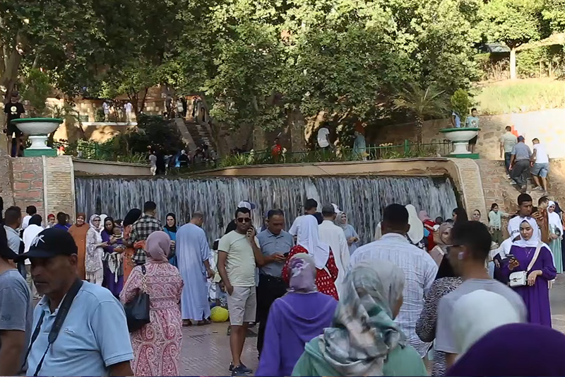 إقبال على منتزه عين أسردون
