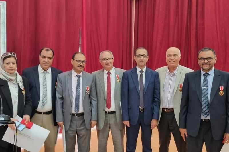 توشيح أساتذة جامعيين بأوسمة ملكية بتطوان‎
