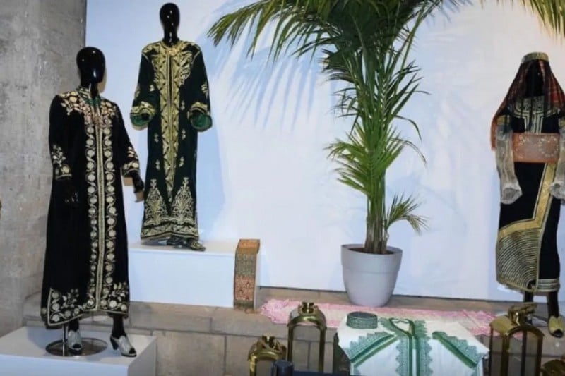 قفطان "النطع الفاسي" .. تراث عائلي بشهرة عالمية يؤثث الأعراس المغربية