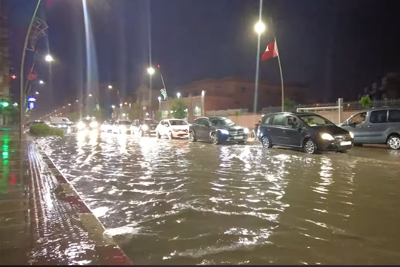 سيول تغمر شوارع بني ملال